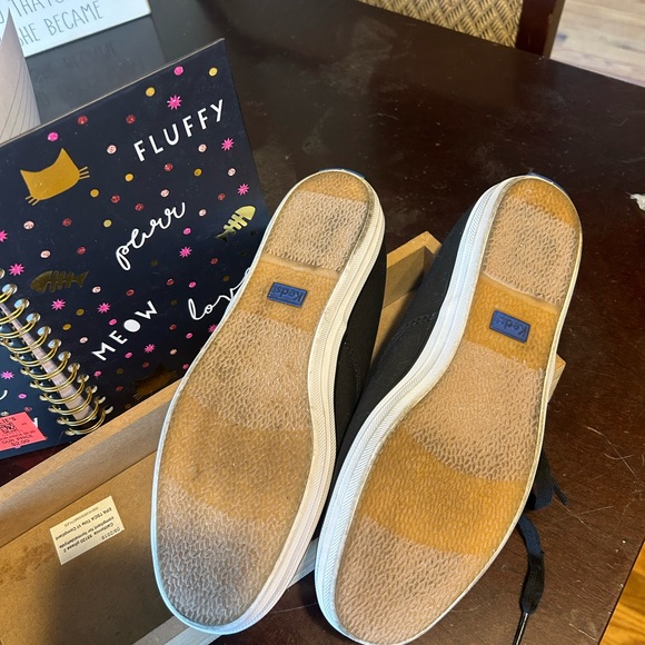 Sneaky Cat by Keds Taylor Swift Collab Size 9M Black Canvas - Picture 5 of 5